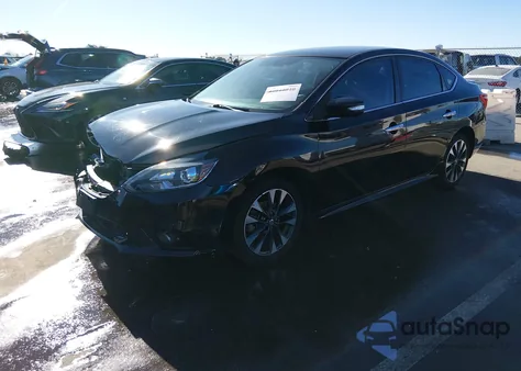 2019 Nissan Sentra Sr z USA, uszkodzony, nr VIN 3N1AB7AP0KY340781